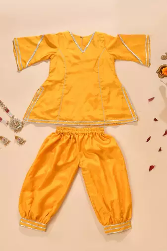 Yellow modal solid kurta with salwar
