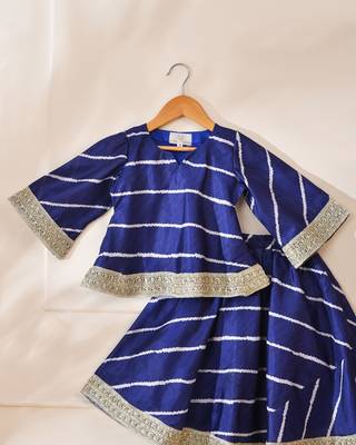 Blue silk stripes kurta with lehenga 3