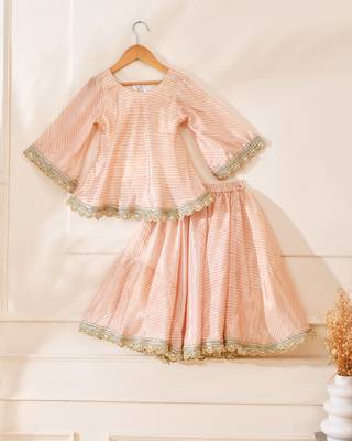 Pink silk stripes kurta with lehenga 3