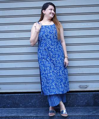 indigo printed sleeveless kurti with striped kurta set 2