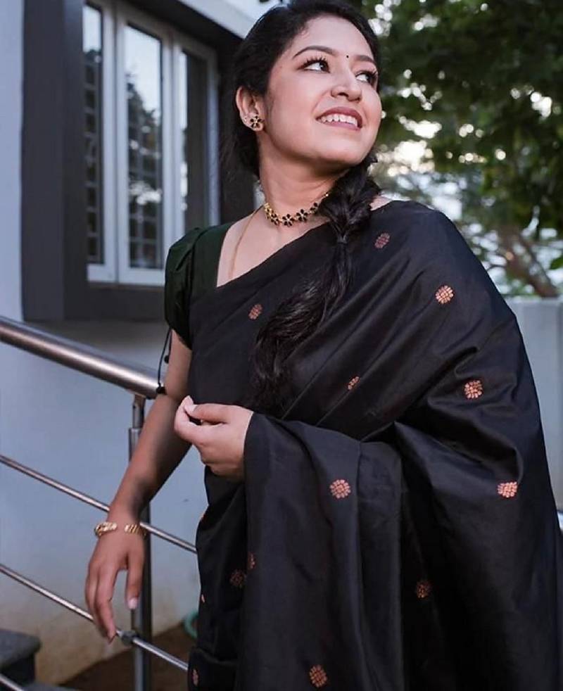 Black soft silk blend banarasi jacuard work designer party wear saree with unstitched blouse piece