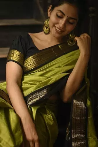 Parrot green silk blend banarasi saree with unstitched blouse piece