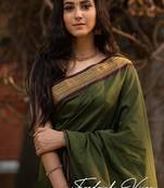 Mehendi red silk blend banarasi saree with unstitched blouse piece