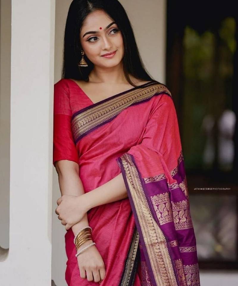 Rani pink soft silk blend banarasi jacuard work designer party wear saree with unstitched blouse piece