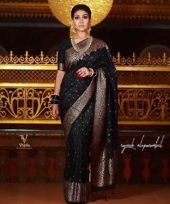 Black silk blend banarasi saree with unstitched blouse piece 4