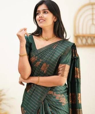 Green silk blend banarasi saree with unstitched blouse piece 1