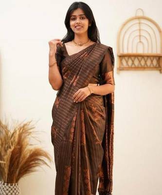 Brown silk blend banarasi saree with unstitched blouse piece 2