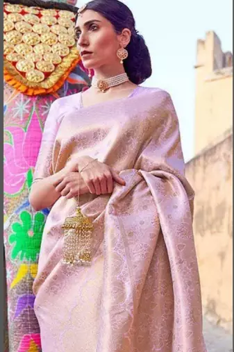 Pink silk blend banarasi saree with unstitched blouse piece
