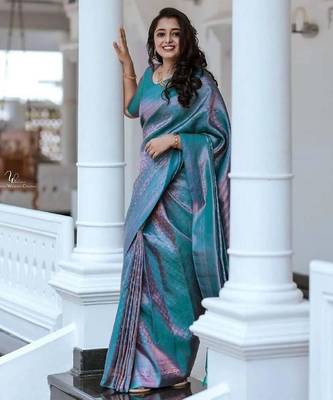 Turquoise silk blend banarasi saree with unstitched blouse piece 5