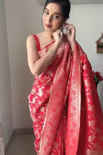 Red linen blend banarasi saree with unstitched blouse piece