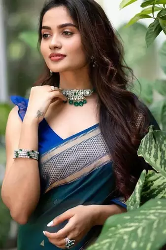 Turquoise blue silk blend banarasi saree with unstitched blouse piece