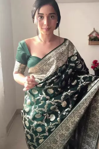 Green linen blend banarasi saree with unstitched blouse piece
