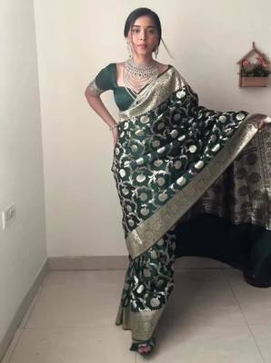 Green linen blend banarasi saree with unstitched blouse piece 4