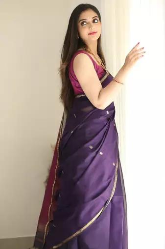Purple pink linen blend banarasi saree with unstitched blouse piece