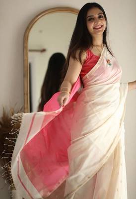 White pink linen blend banarasi saree with unstitched blouse piece 2