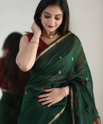 Green maroon linen blend banarasi saree with unstitched blouse piece 3