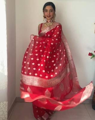 Red linen blend banarasi saree with unstitched blouse piece 4