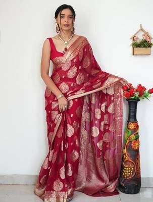 Red linen blend banarasi saree with unstitched blouse piece 3