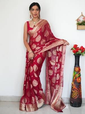 Red linen blend banarasi saree with unstitched blouse piece 4