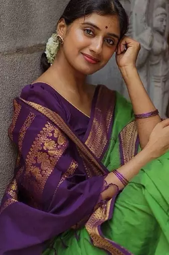 Green purple silk blend banarasi saree with unstitched blouse piece
