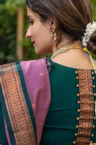 Onion green silk blend banarasi saree with unstitched blouse piece