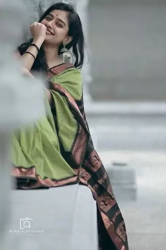 Parrot green silk blend banarasi saree with unstitched blouse piece