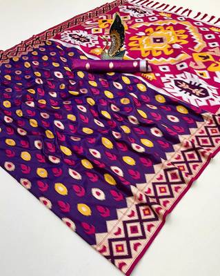 Purple soft saree with zari weawing meenakari rich pallu and unique ikkat border 3