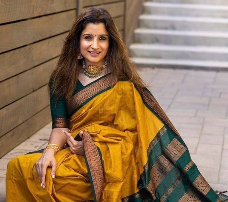 Yellow green silk blend banarasi saree with unstitched blouse piece