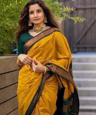 Yellow green silk blend banarasi saree with unstitched blouse piece 3
