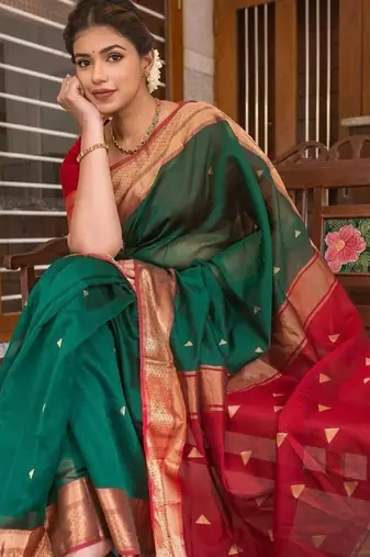 Green red soft silk blend banarasi jacuard work designer party wear saree with unstitched blouse piece