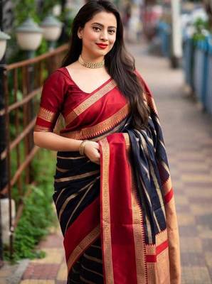 Black red silk blend banarasi saree with unstitched blouse piece 2