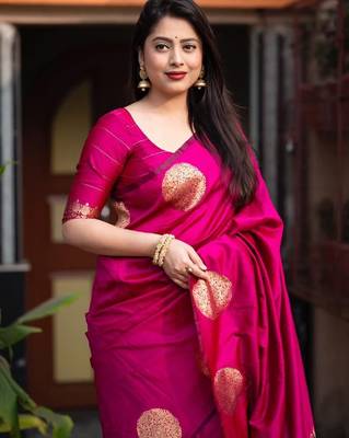 Pink silk blend banarasi saree with unstitched blouse piece 3
