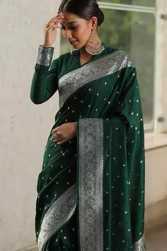 Green silk blend banarasi saree with unstitched blouse piece