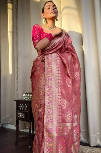 Peach pink silk blend banarasi saree with unstitched blouse piece