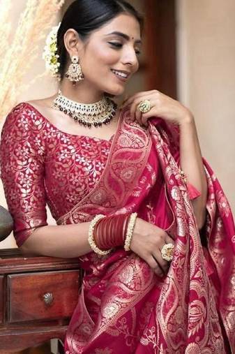 Rani pink soft silk blend banarasi jacuard work designer party wear saree with unstitched blouse piece