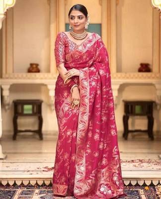 Rani pink silk blend banarasi saree with unstitched blouse piece 4