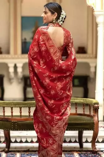 Red silk blend banarasi saree with unstitched blouse piece