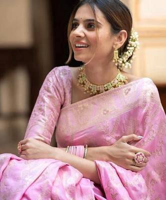 Baby pink silk blend banarasi saree with unstitched blouse piece 3