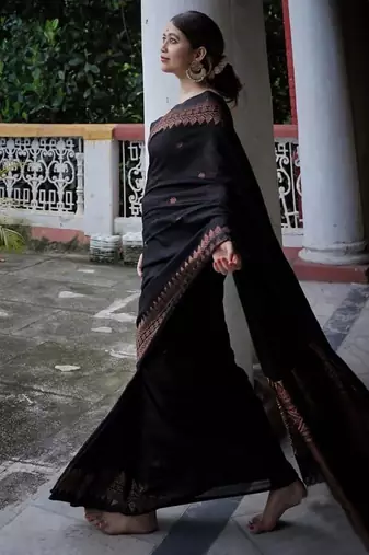 Black silk blend banarasi saree with unstitched blouse piece