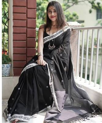 Black linen blend banarasi saree with unstitched blouse piece 5