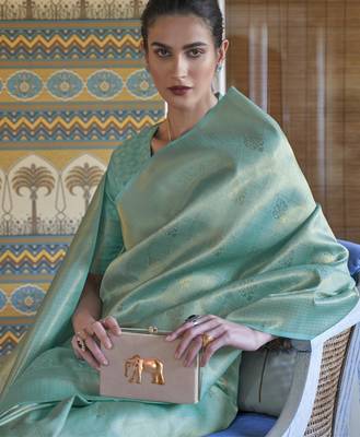  weaving saree with rich pallu & elegant finish 2