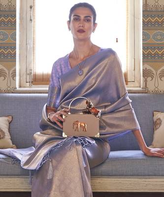  weaving saree with rich pallu & elegant finish 2