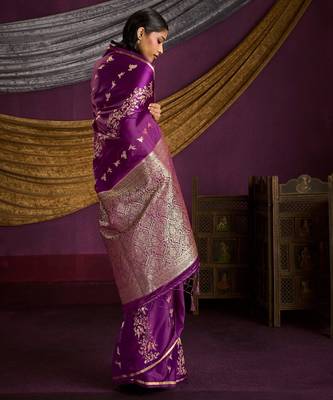 Pure satin weaving silk blend saree with rich pallu & matching blouse 2