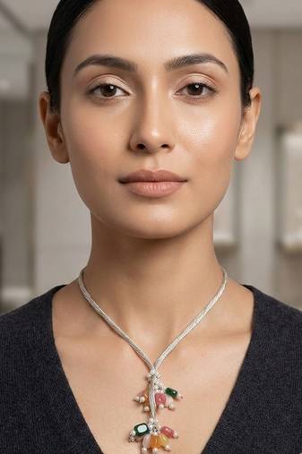 Multicolor pearl necklaces