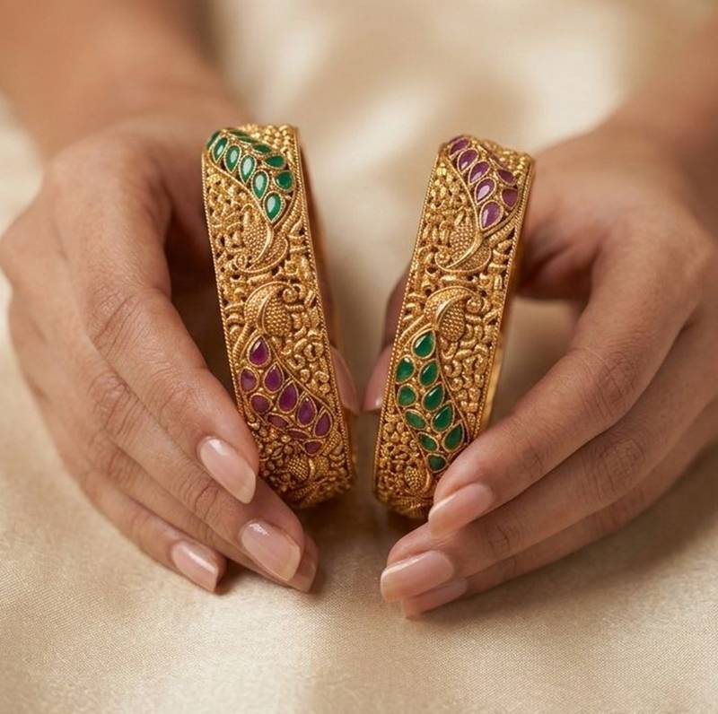 Multicolor gold plated bangle