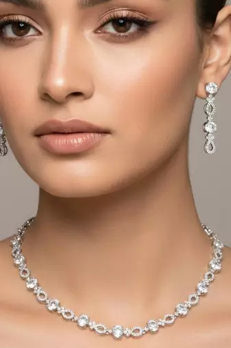 Silver plated necklace with earring