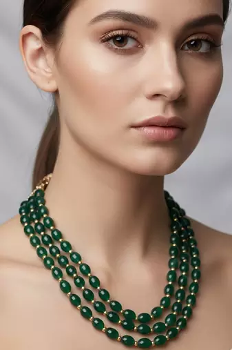 Green pearl necklaces