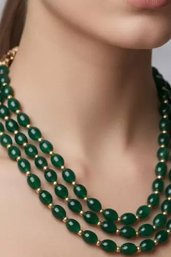 Green pearl necklaces