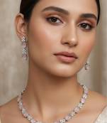 Pink pearl necklace with earring