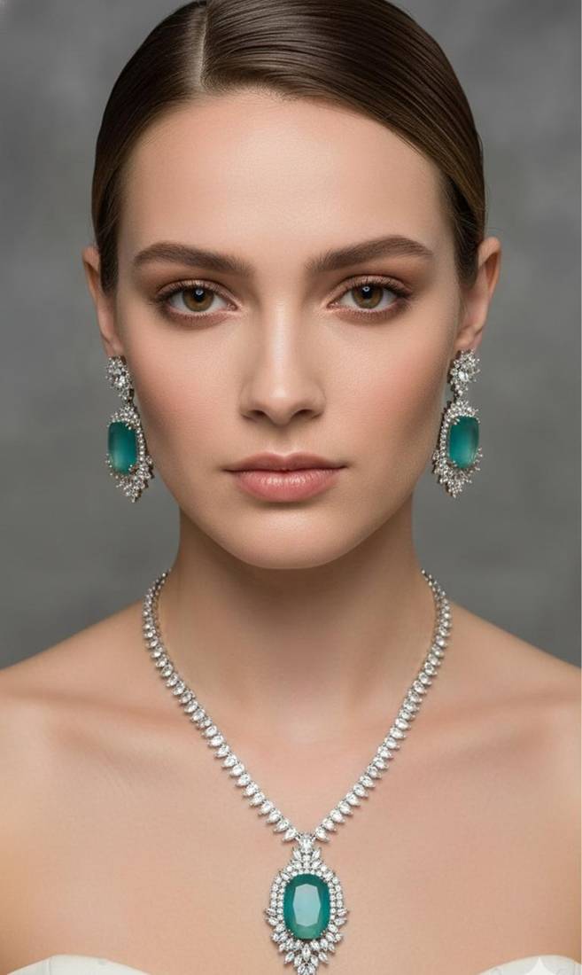 Green silver plated necklace with earring